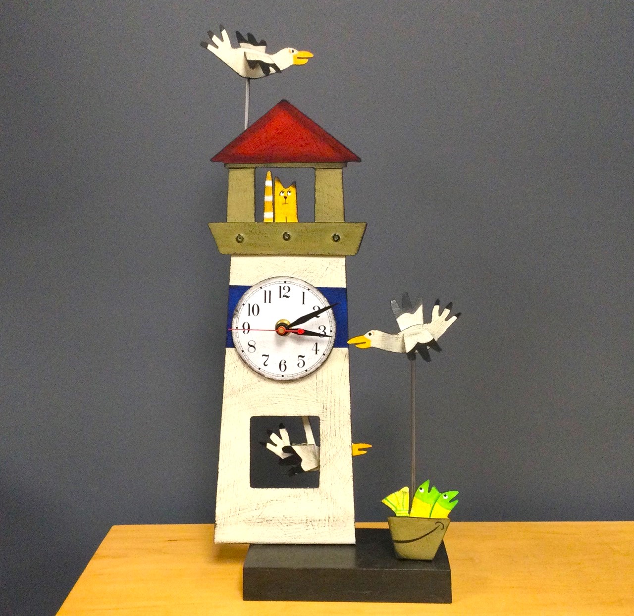 Acme Animal Clock / Lighthouse Curiosities Gift Shop