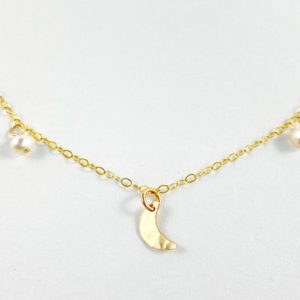 Dreamer gold moonpearl necklace 1000x image