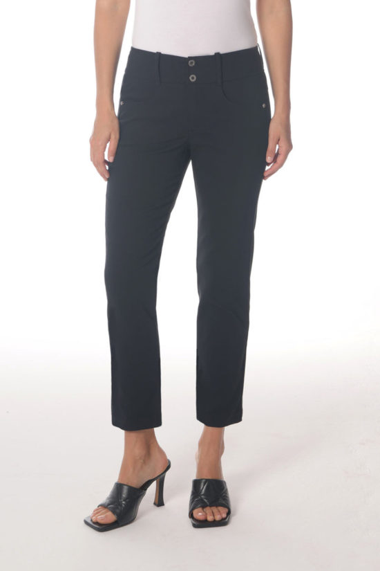 2 CropStraightLegJean sku607C 7cba5810 6efe 4a16 8ca7 c6a4db0bae88 800x 1 image