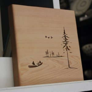 medium can image Made in Canada