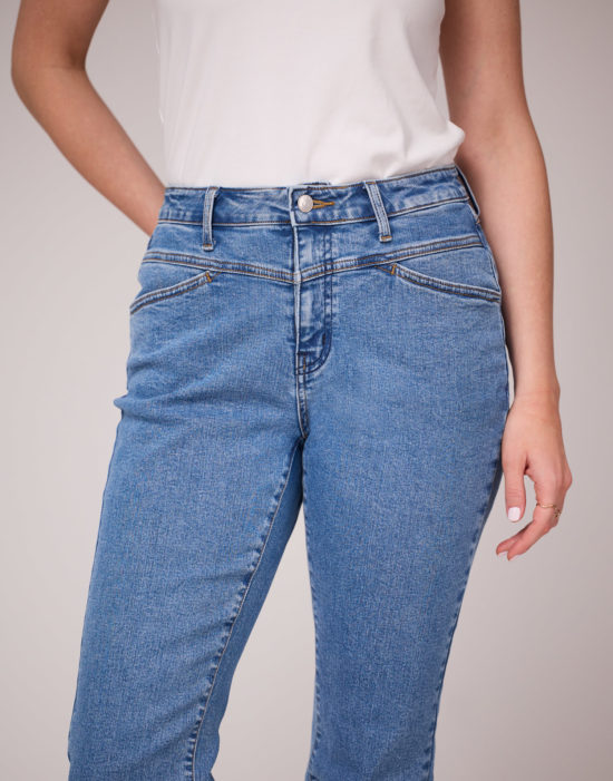 Yoga Jeans - Emily/Classic Rise/Blue Orchid - Image 2