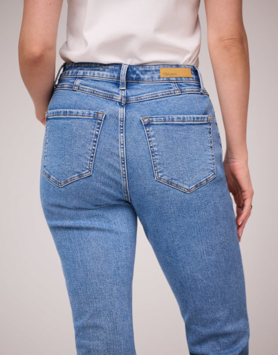 Yoga Jeans - Emily/Classic Rise/Blue Orchid - Image 3