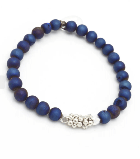 Orange Avocado - Bracelet / DEEP MARINE BLUE DRUZY QUARTZ STRETCH BRACELET & SILVER FLOWER BEADS