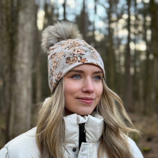 Baluchon - Winter Hat with Pom Pom