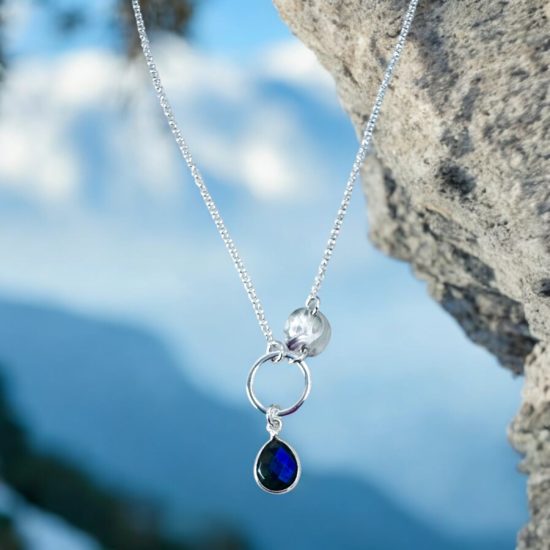 Elizabeth Burry - Necklace / Julia - Labradorite