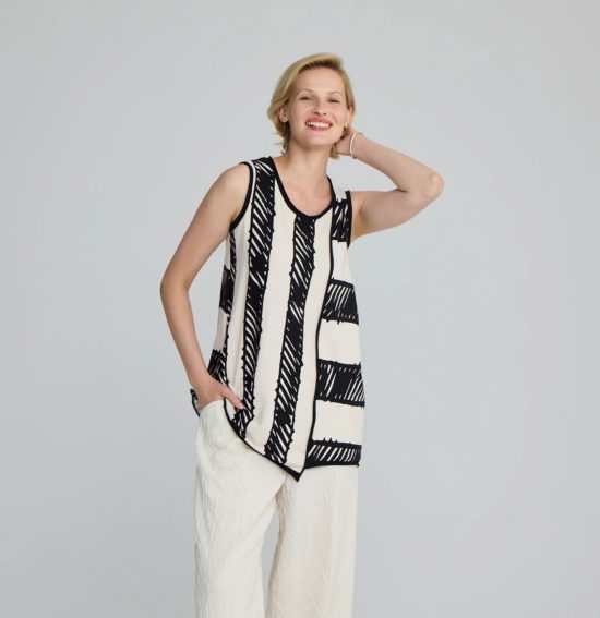 Luukaa - Top / 25Y0105 - Doodle Top