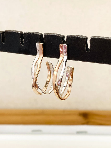 Joy Annett - Earrings / Small Interlocking Hoop | Curiosities Gift Shop | Joy Annett - Earrings / Small Interlocking Hoop