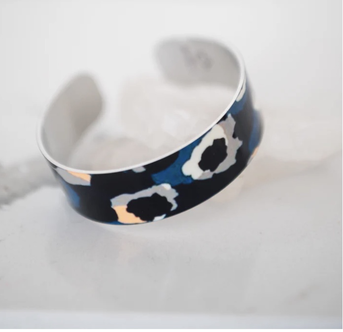 Giftologie - Cuff / Wild Side | Curiosities Gift Shop | Giftologie - Cuff / Wild Side