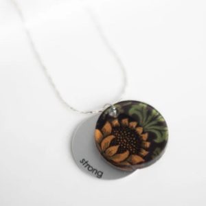 Giftologie - Eclipse Necklace / Secret Garden
