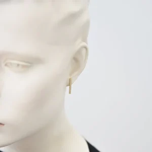 Pursuits - Earrings/Bar Studs