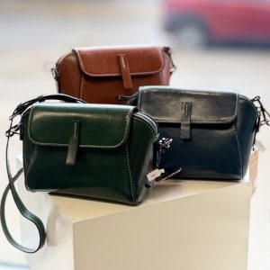 Armoir Fashion - Purse / Arama 2.0