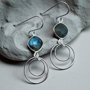 Elizabeth Burry - Earrings / Emma